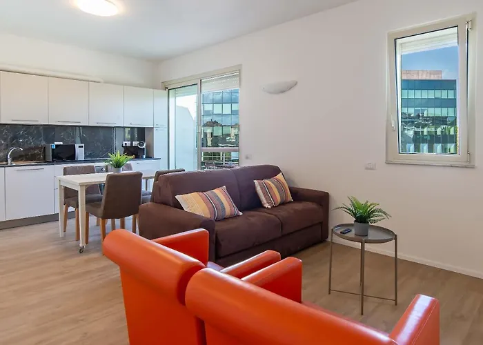 Tre Fontane Διαμέρισμα *